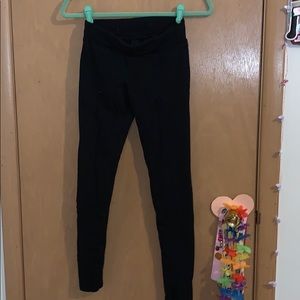 black leggings